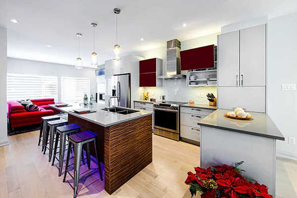 Kitchen design by Eli, Laurysen Kitchens